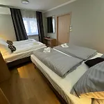 Formanka Na Namesti * Hustopeče